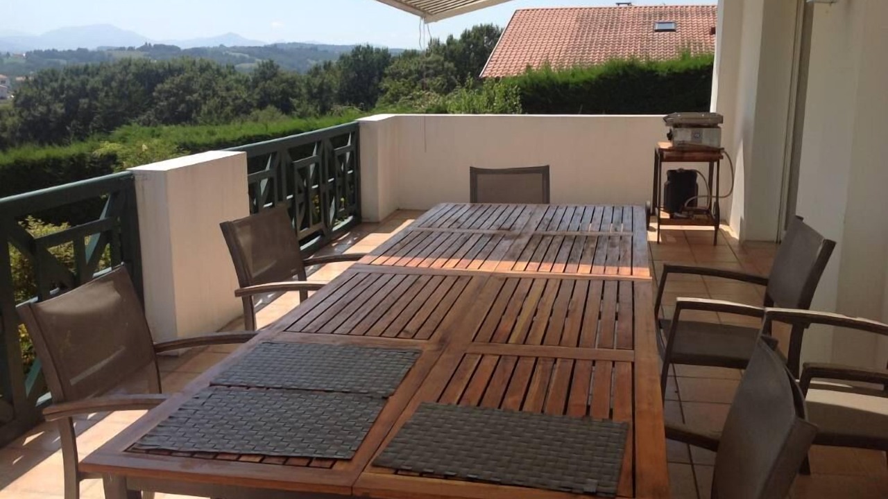 Photo of Outdoor in Briscous