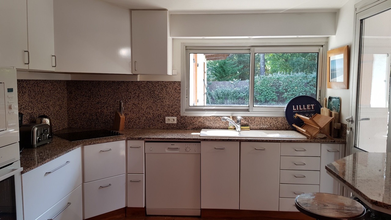 Photo of Kitchen in Pyla-sur-Mer
