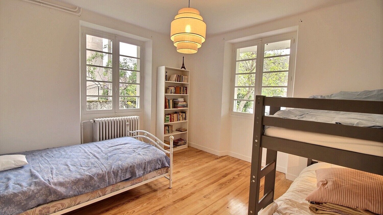 Photo of Bedroom in Seix