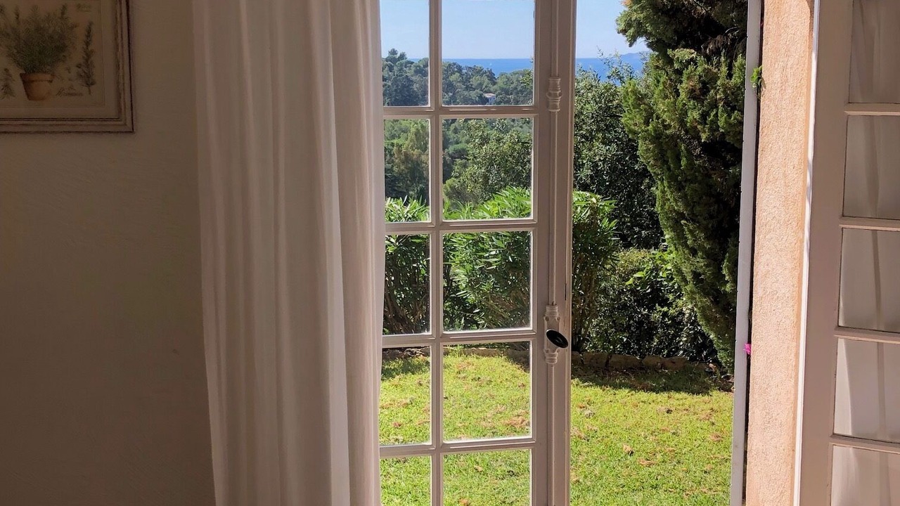 Photo of Bedroom in La Croix-Valmer