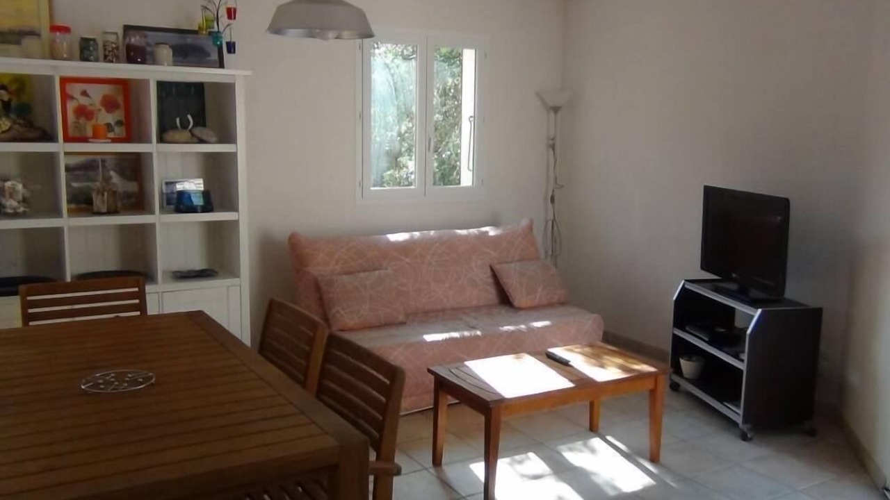 Photo of Livingroom in Bonifacio