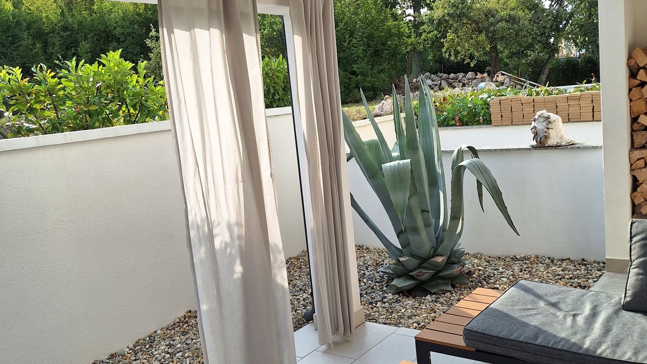 Photo of Patio Balcony in Vantacici