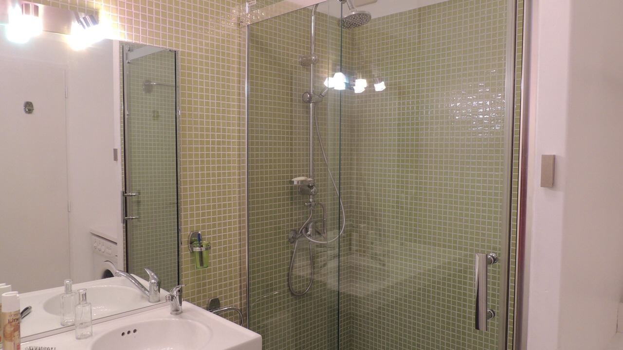 Photo of Bathroom in Cahors