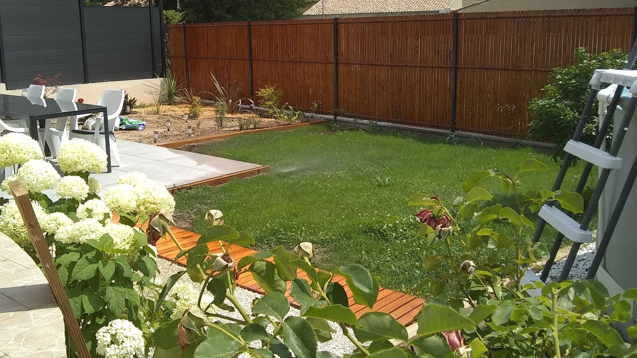 Photo of Outdoor in Meyrargues