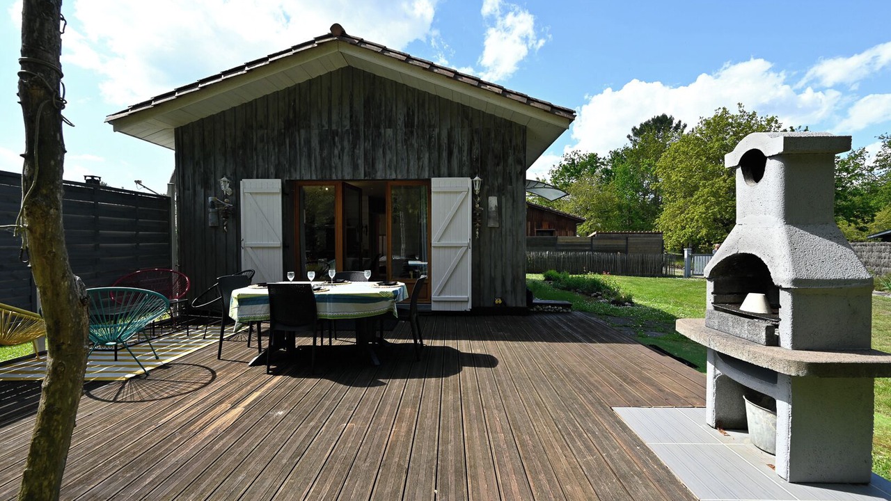 Photo of Outdoor in Gastes