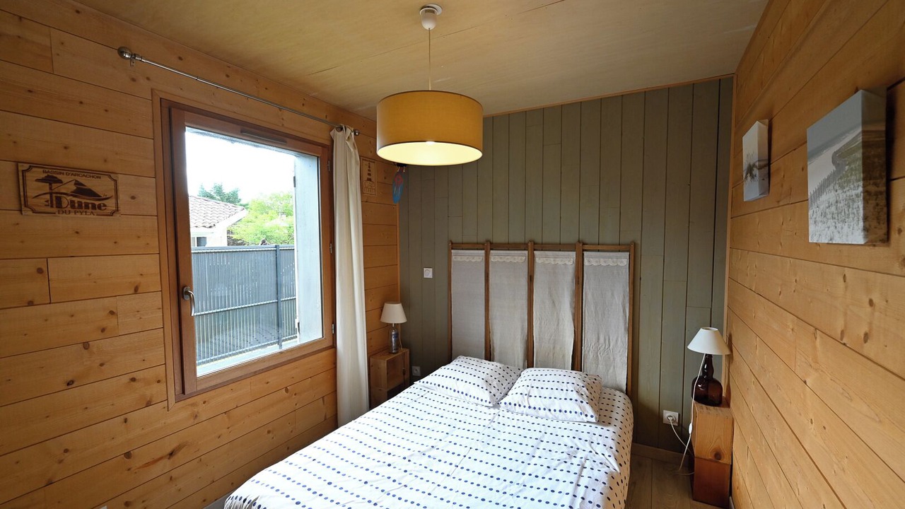 Photo of Bedroom in Gastes