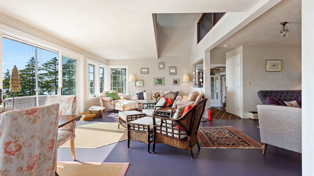 Photo of Livingroom in Hancock Point