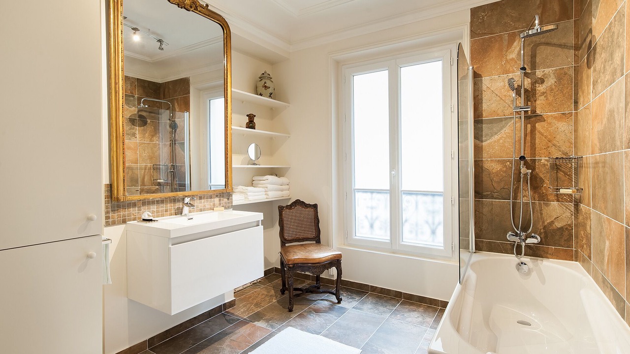 Photo of Bathroom in Batignolles