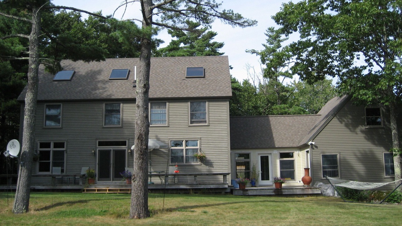 Photo of Others in Hulls Cove