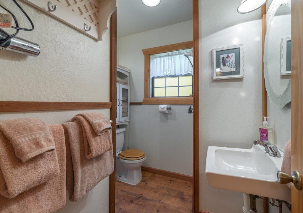 Photo of Bathroom in Kings Beach
