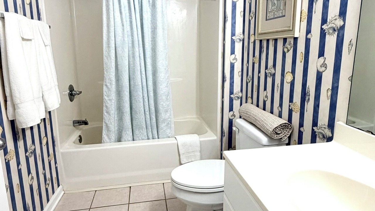 Photo of Bathroom in Sea Trail