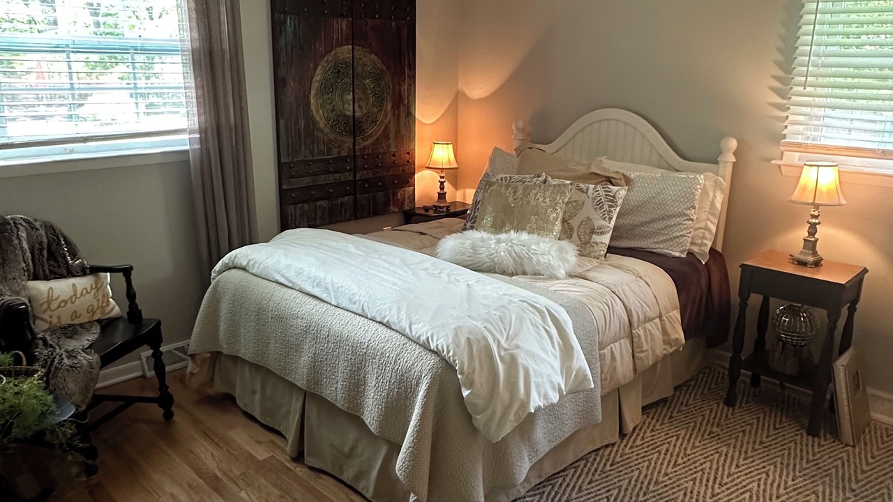Photo of Bedroom in Saratoga Springs