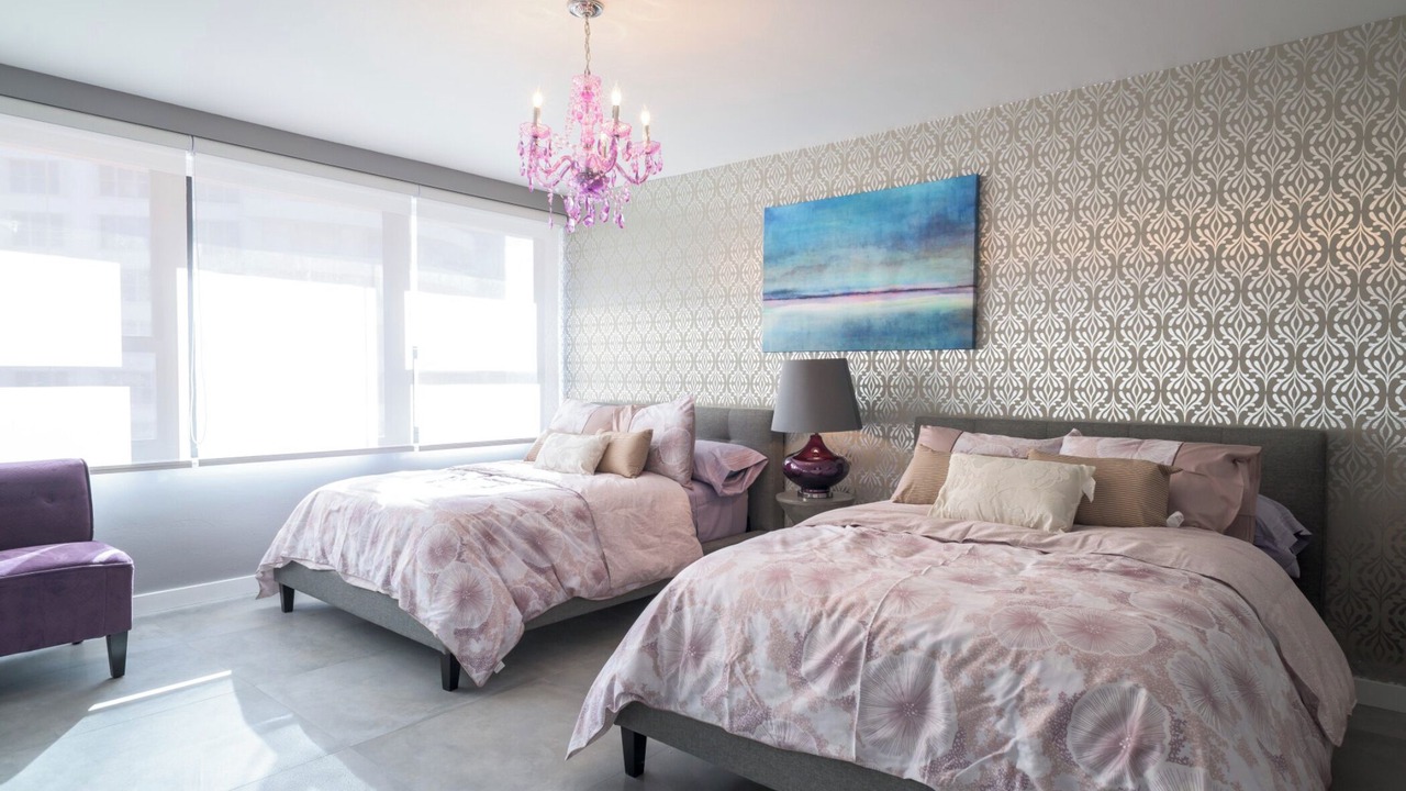 Photo of Others in Mid Beach