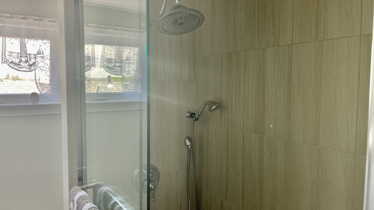 Photo of Bathroom in York Beach