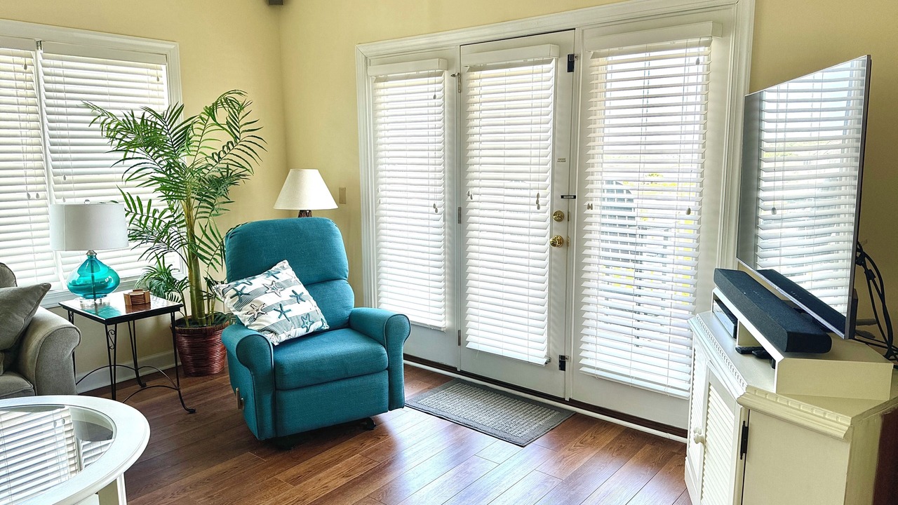Photo of Livingroom in Ocean Isle Beach