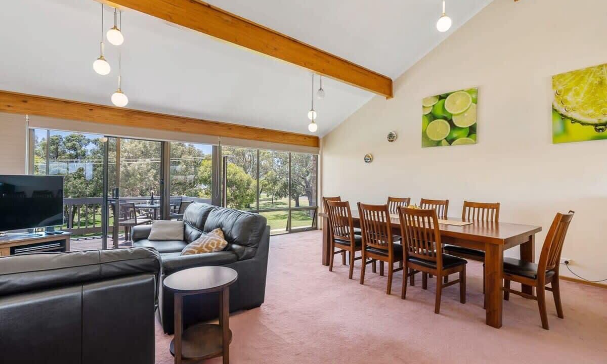 Photo of Livingroom in Victor Harbor