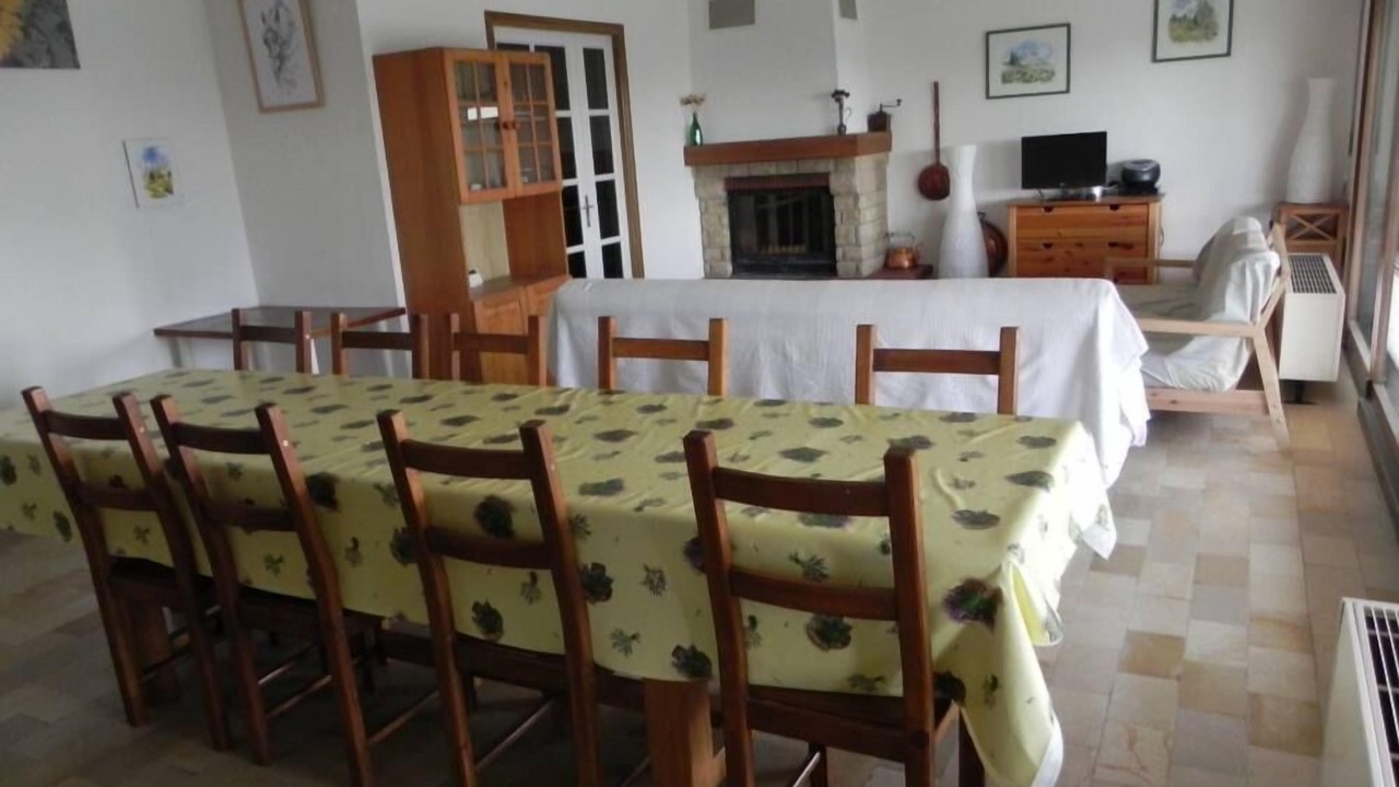 Photo of Livingroom in Saint-Marcel-d'Aredeche