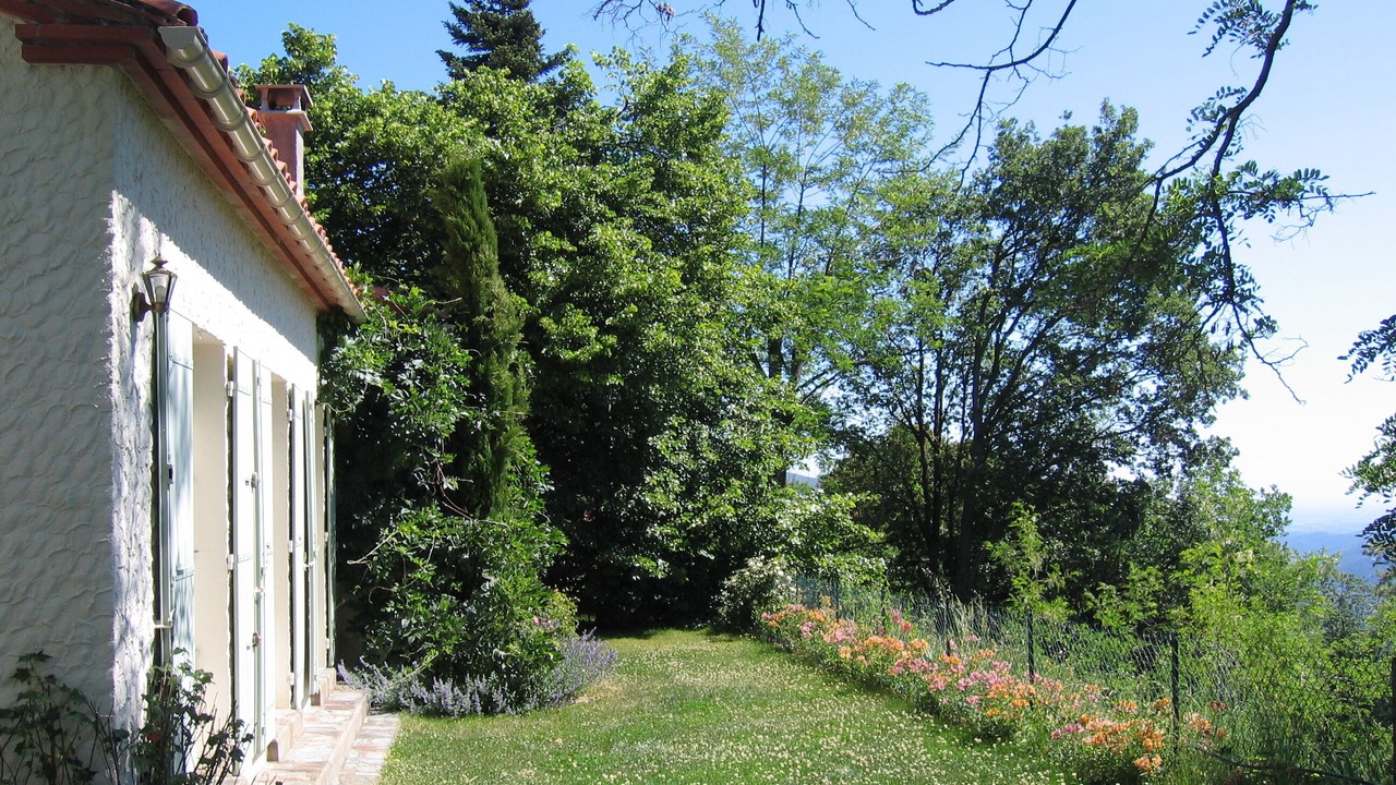 Photo of Outdoor in Montferrer