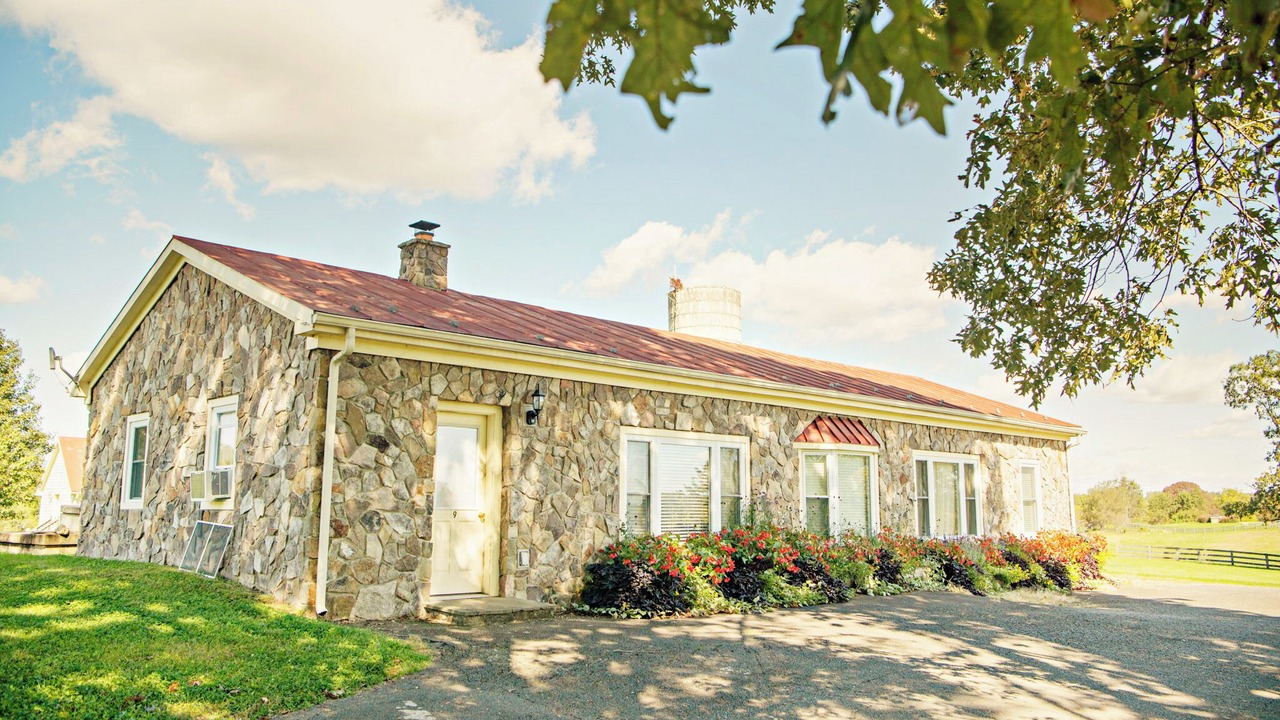 Photo of Outdoor in Castleton