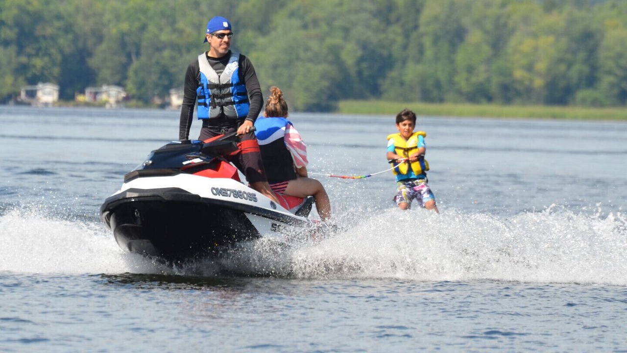 Photo of Others in Frontenac