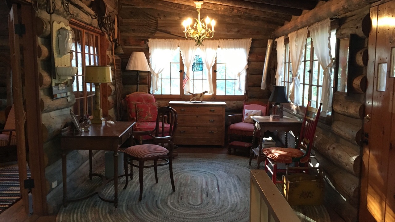 Photo of Bedroom in Green Mountain Falls