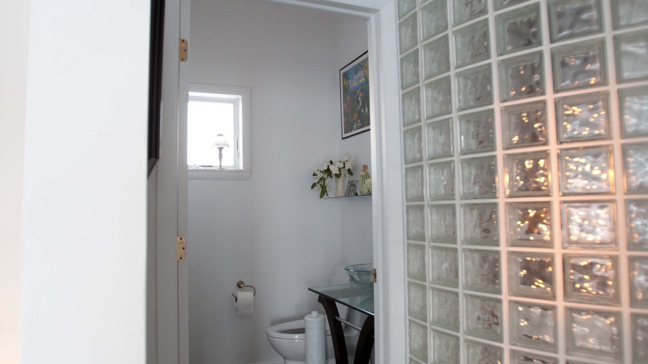 Photo of Bathroom in Loveladies