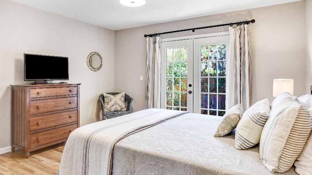 Photo of Bedroom in Napa