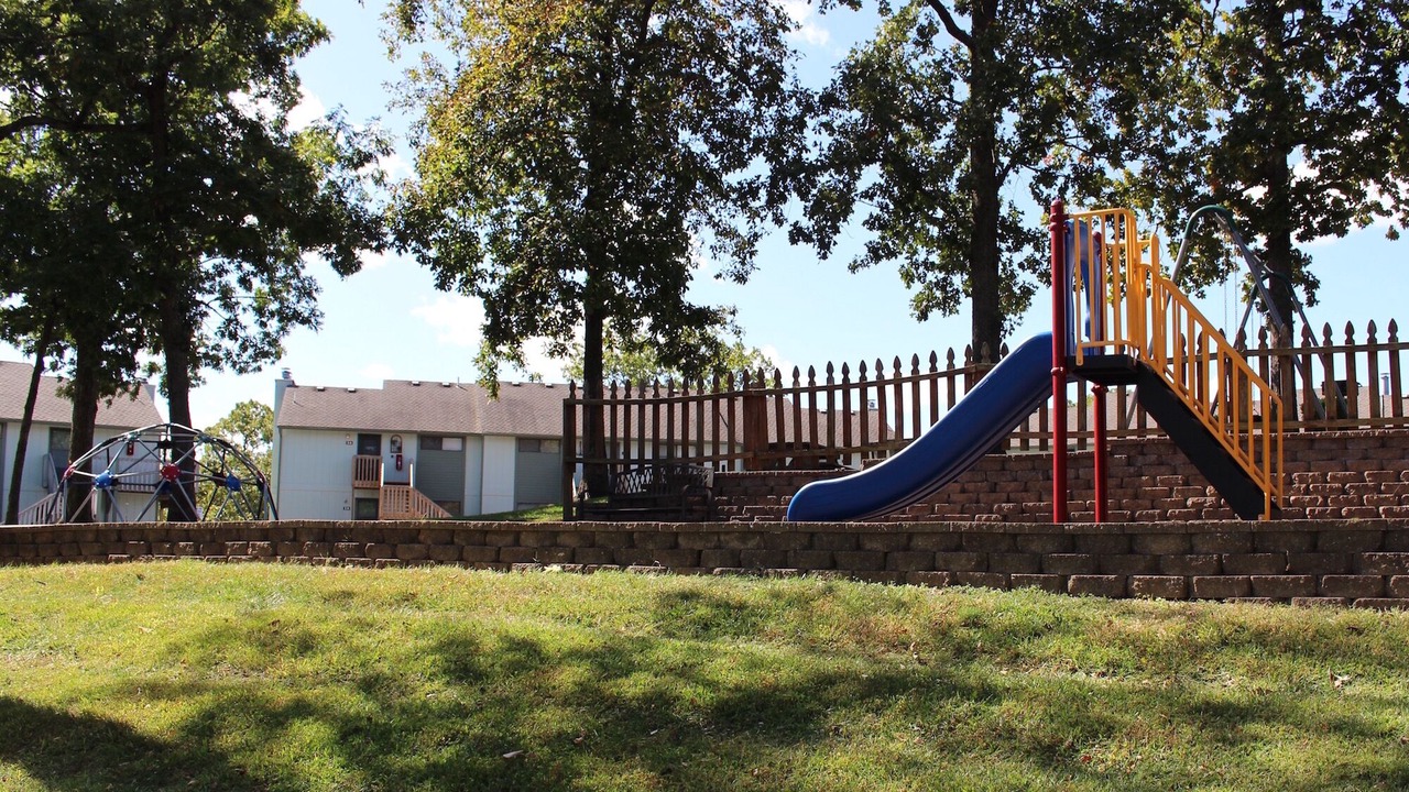 Photo of Others in Village of Four Seasons