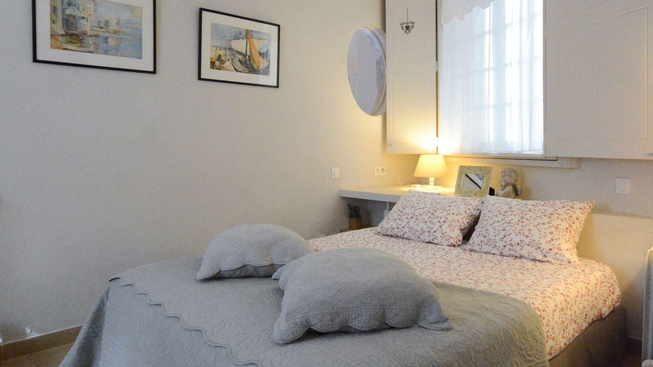 Photo of Bedroom in Avignon City Centre