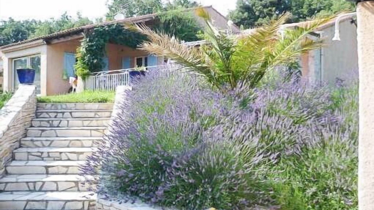 Photo of Outdoor in La Roquebrussanne