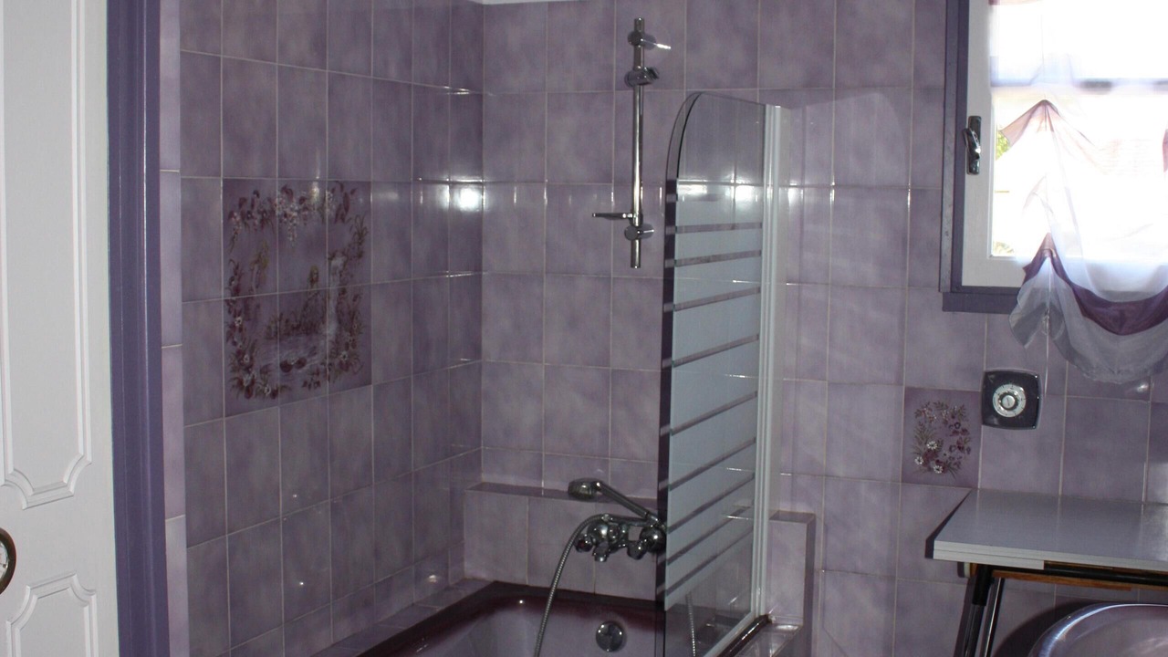Photo of Bathroom in Salmiech
