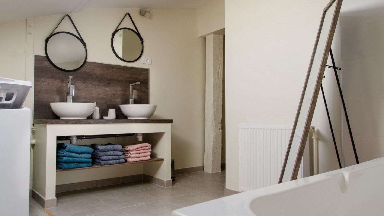 Photo of Bathroom in Murs-Erigne
