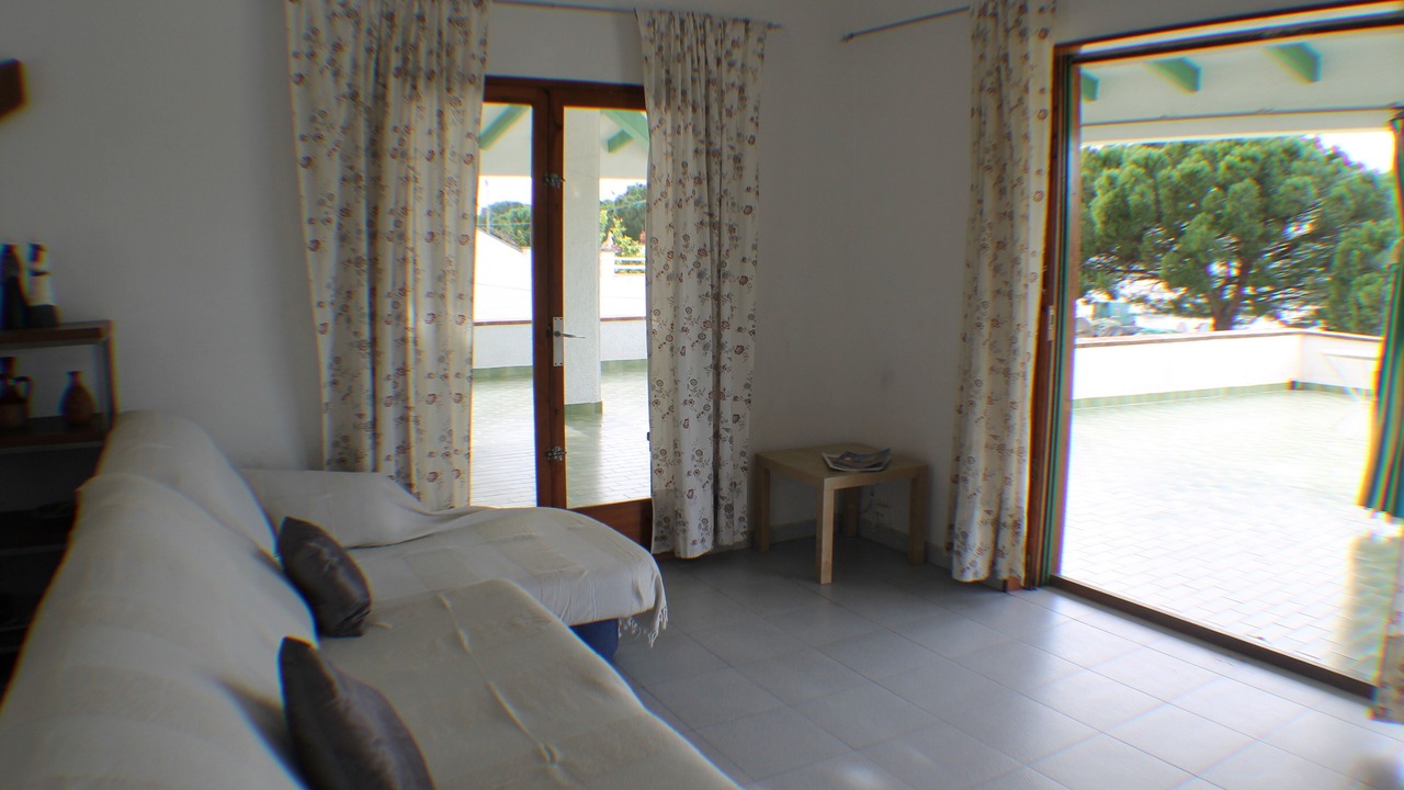 Photo of Livingroom in Roses Town Center