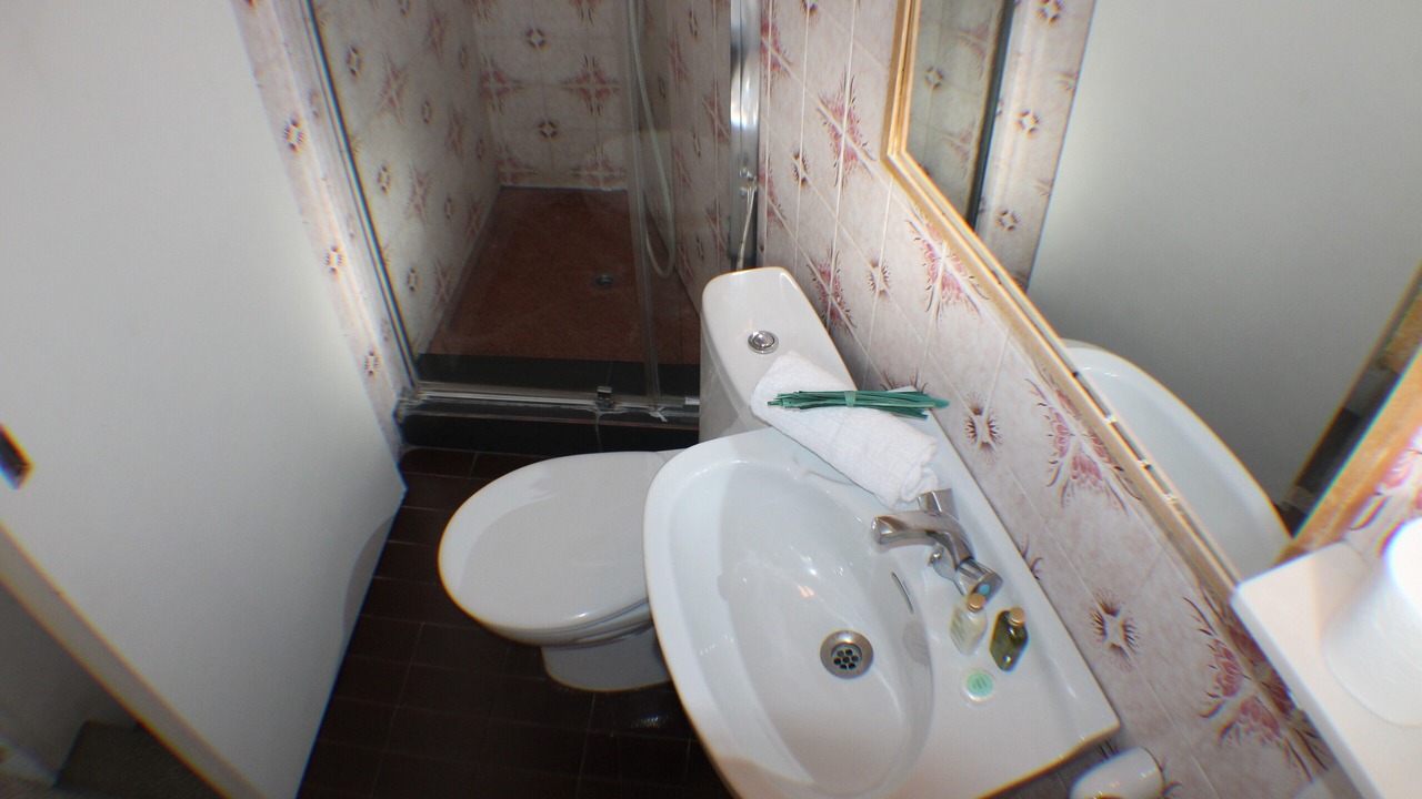 Photo of Bathroom in Roses Town Center