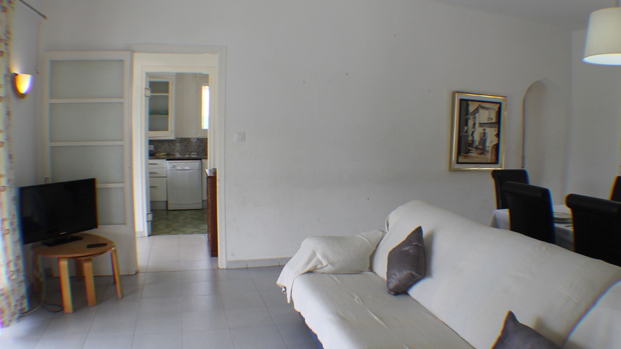 Photo of Livingroom in Roses Town Center