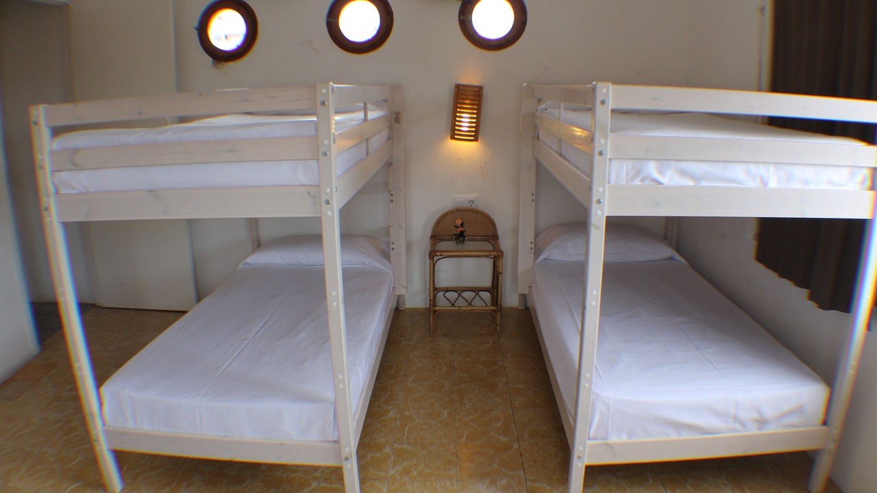 Photo of Bedroom in Roses Town Center