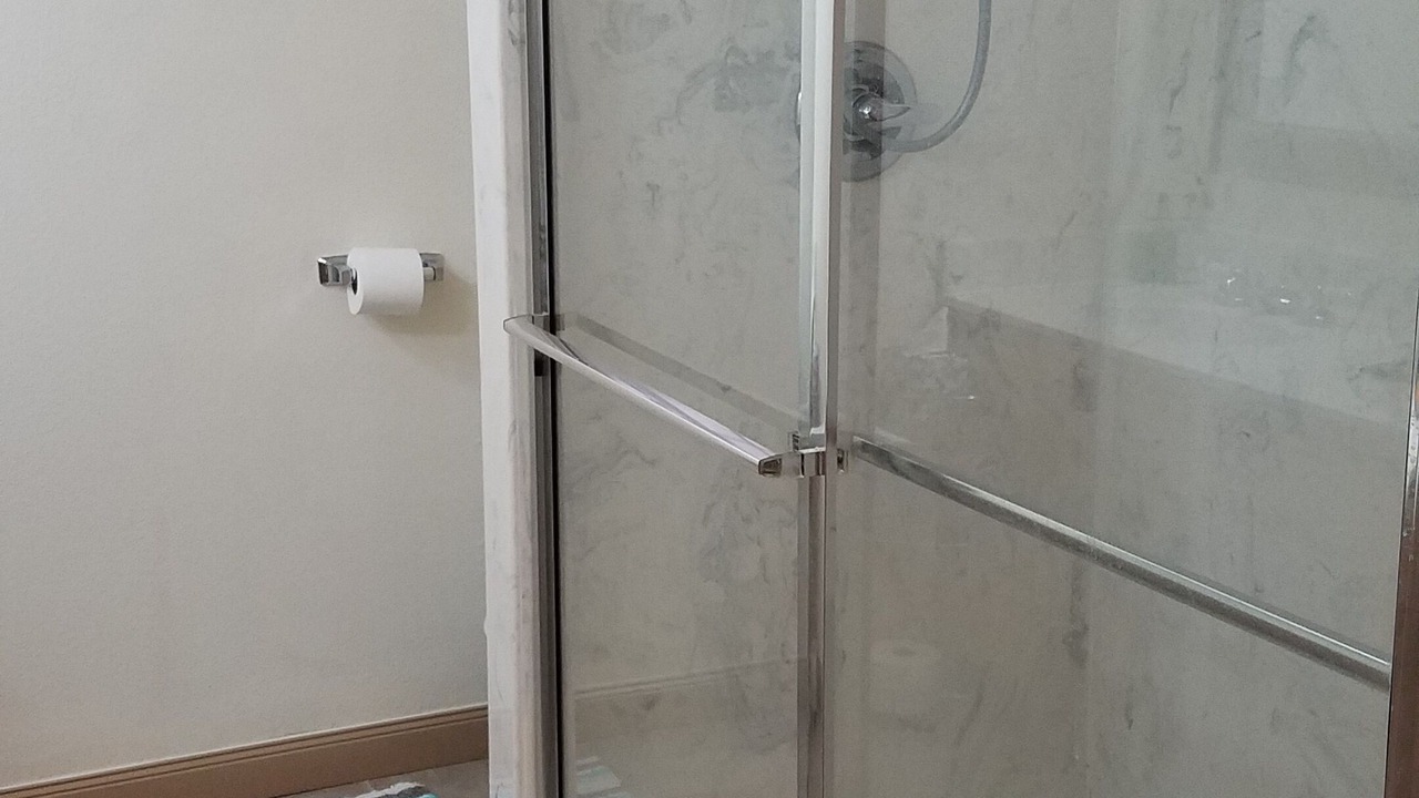 Photo of Bathroom in Tijeras