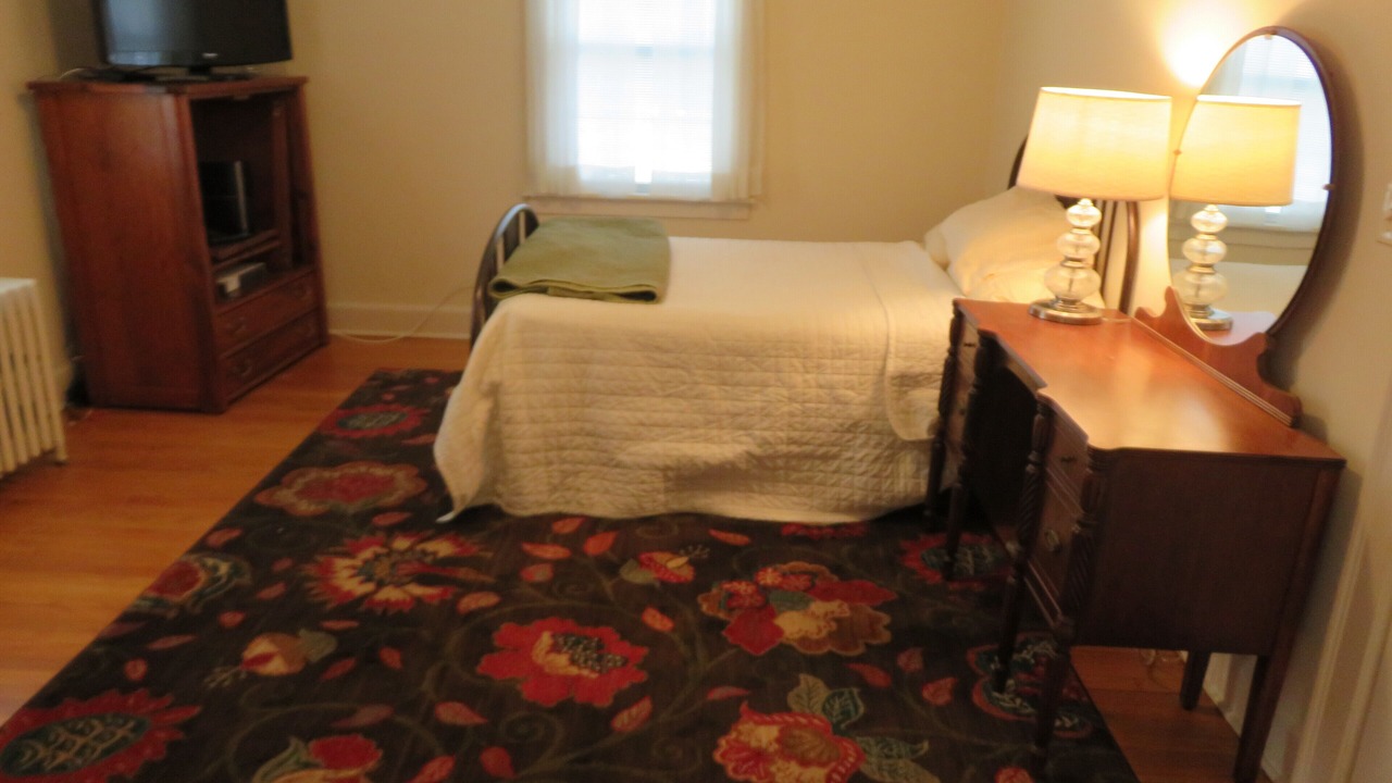 Photo of Bedroom in State College