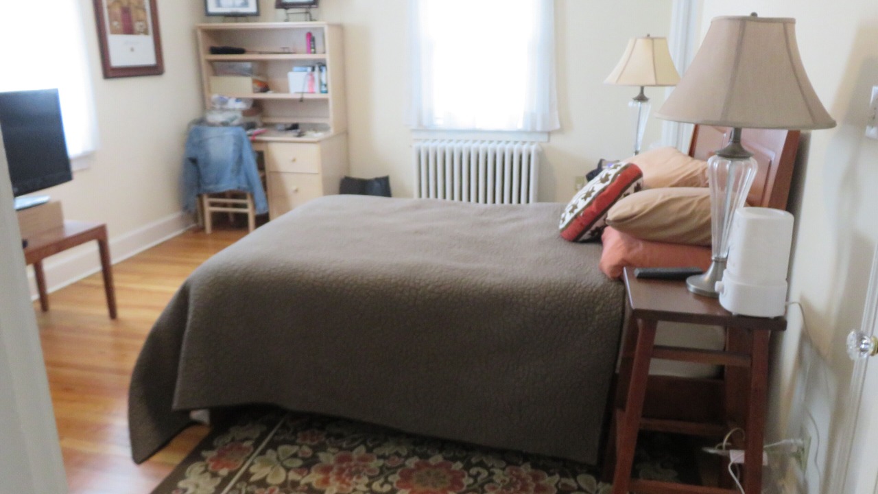 Photo of Bedroom in State College