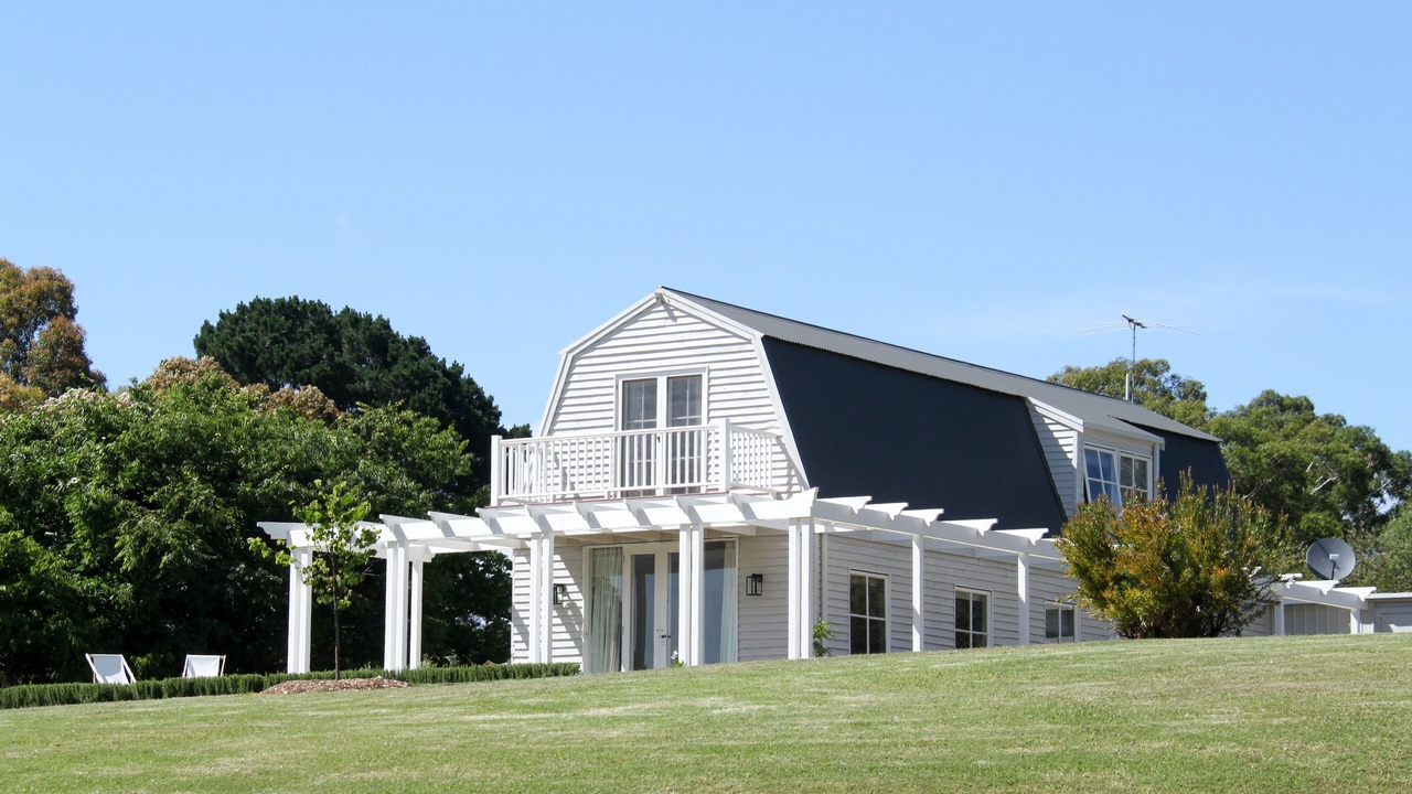 Photo of Others in Red Hill