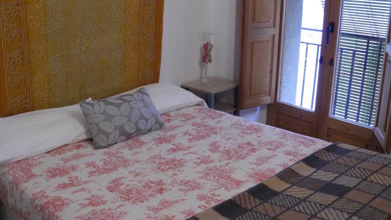 Photo of Bedroom in Torroja del Priorat