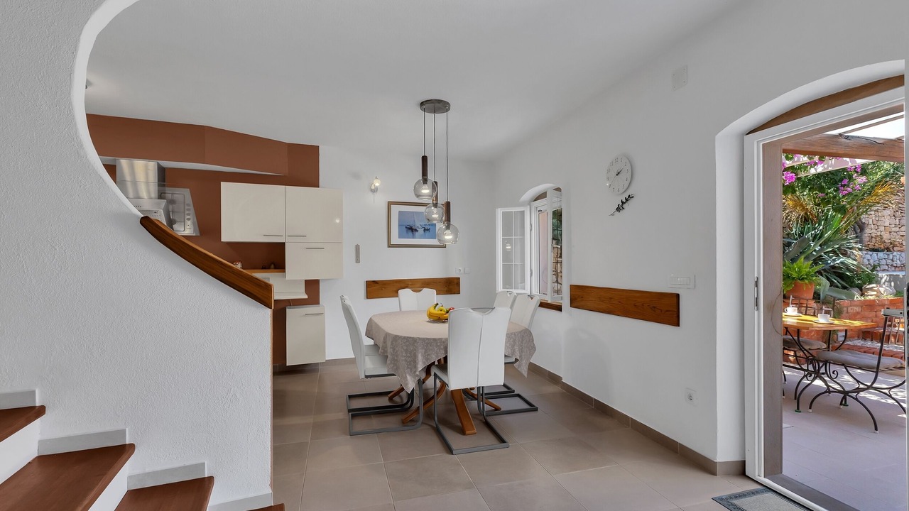 Photo of Livingroom in Sutivan
