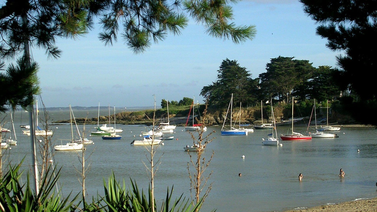 Photo of Others in Kervoyal