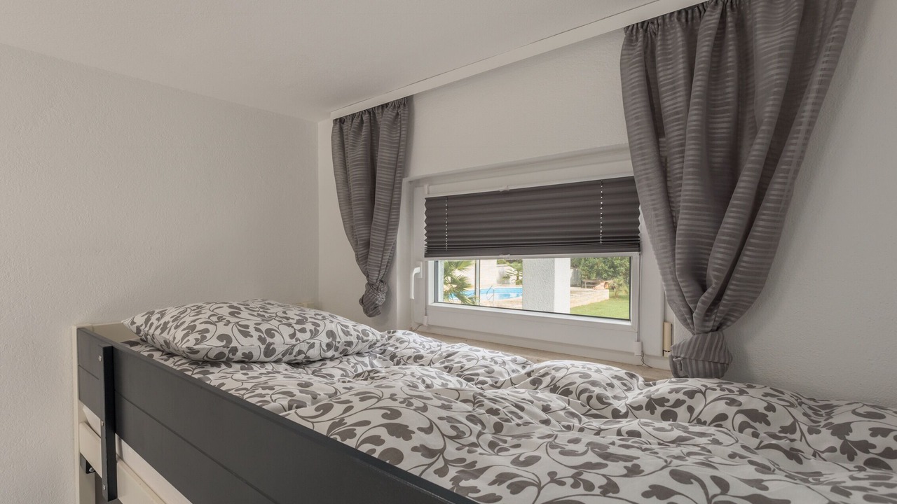Photo of Bedroom in Pomer