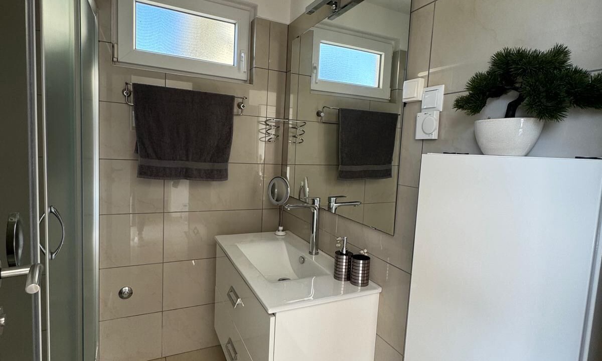 Photo of Bathroom in Pomer