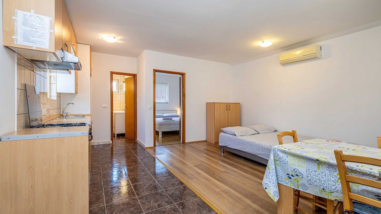 Photo of Bedroom in Linardici