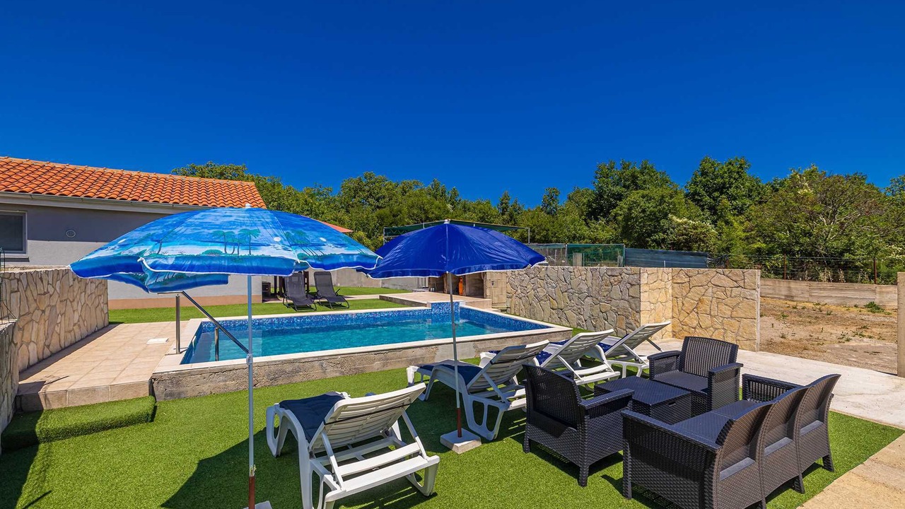 Photo of Outdoor in Linardici