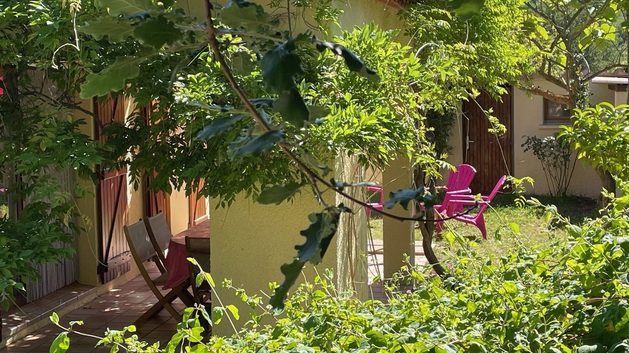 Photo of Patio Balcony in Montesquieu-des-Alberes