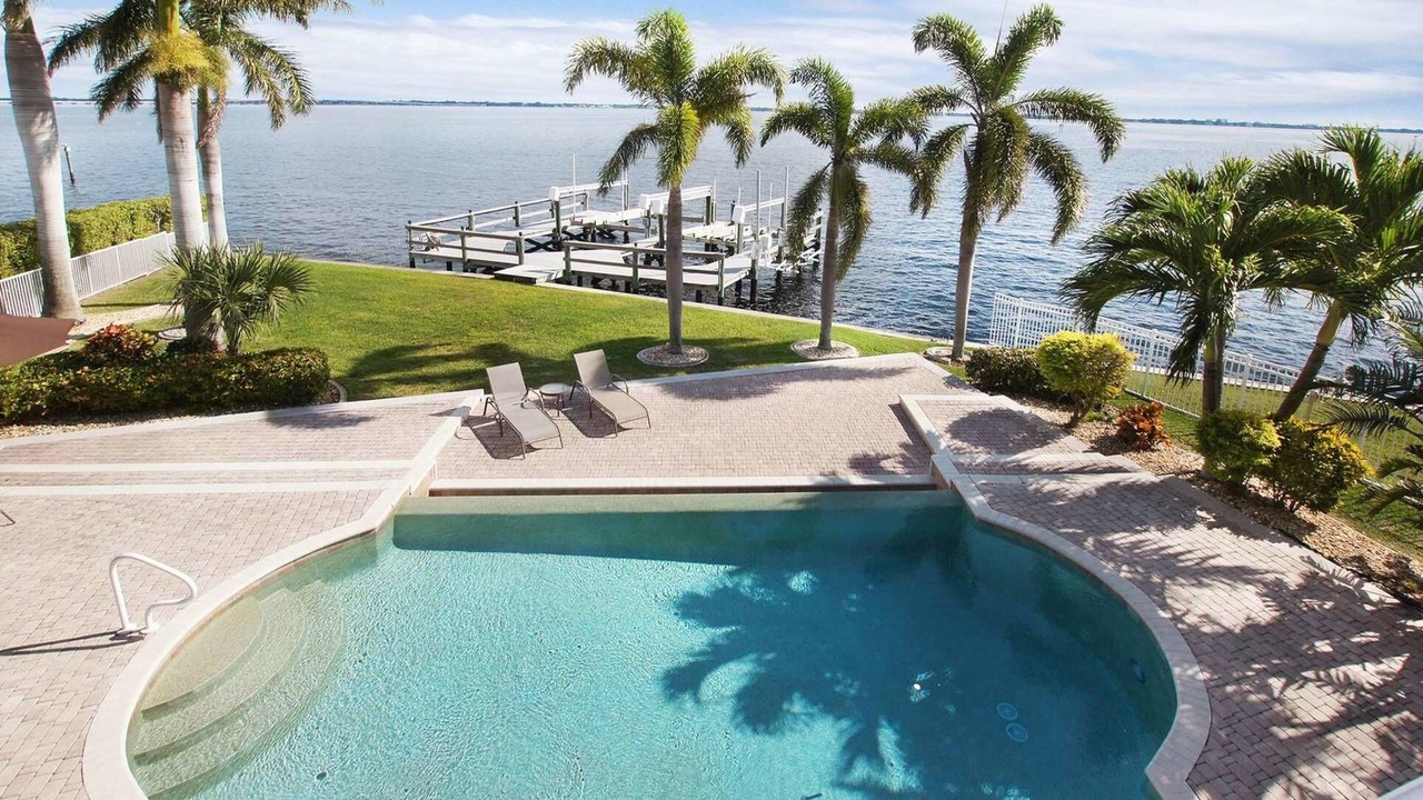 Photo of Outdoor in Caloosahatchee