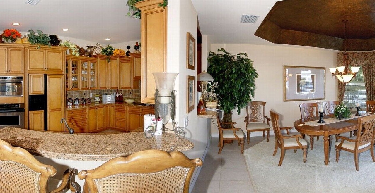 Photo of Livingroom in Caloosahatchee